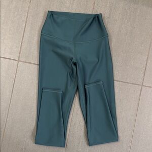Alo High-Waisted Green Leggings